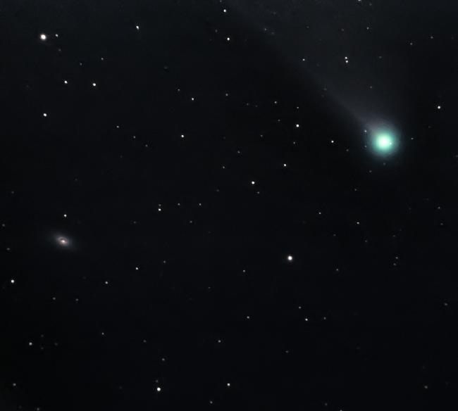 clin d'oeil de M64 à Neowise 