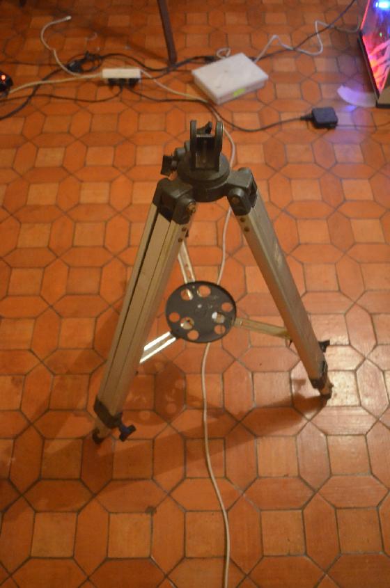 Trepied et monture