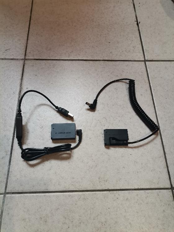 2 batteries factices LP-E12 pour alimentation 12v