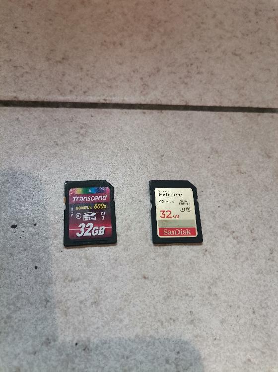 2 cartes SDHC 32Gb
