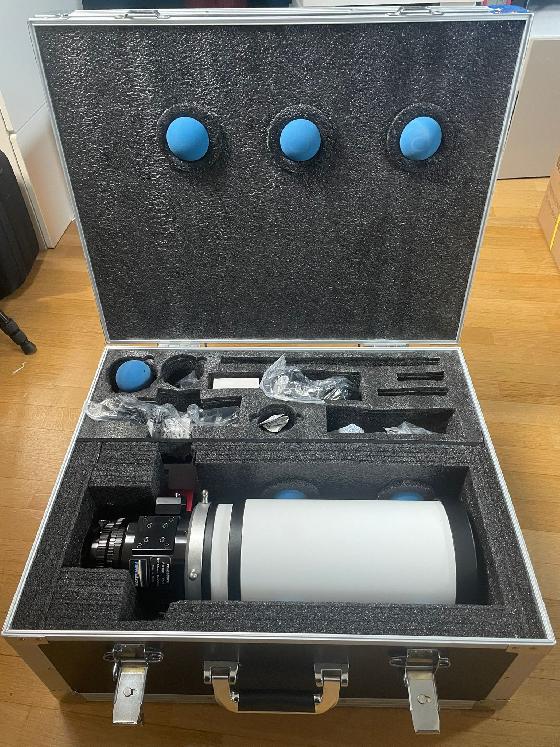 Sky Watcher Esprit 100 ED triplet APO + autofocuser ZWO en excellent état