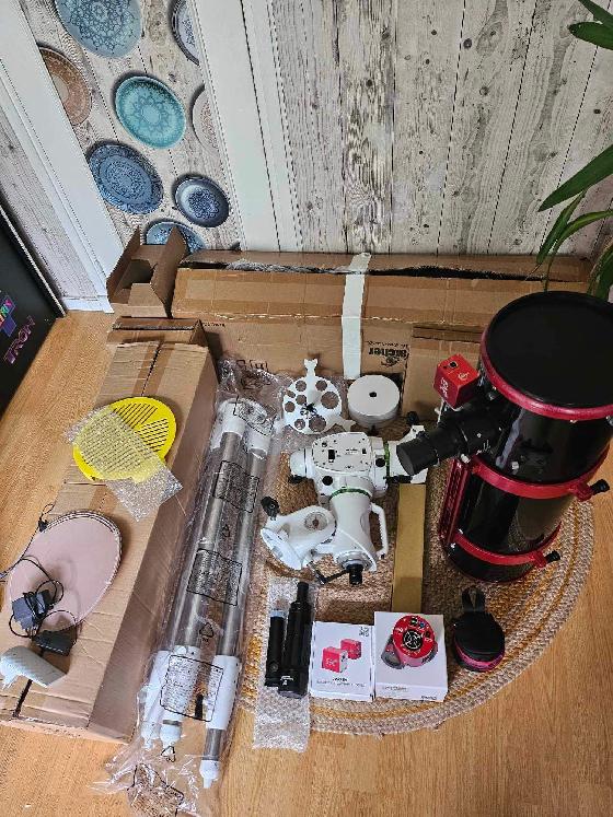 Télescope Skywatcher EQ6 R PRO + Tube Photon 203/800 + Camera et autres accessoires