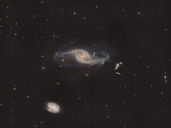 NGC3718