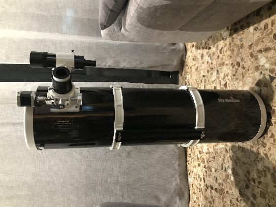 SkyWatcher Black Diamond 200/1000