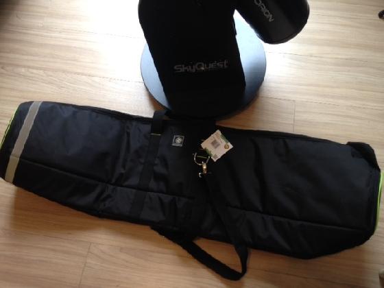 Dobson Orion XT6, oculaires Explore Scientific 5,5, Orion Expanse 9mm, et sac Oklop