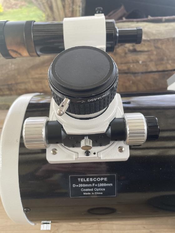 Newton Skywatcher 200/1000 équipé