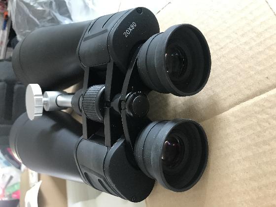 Jumelles Bresser 20x80