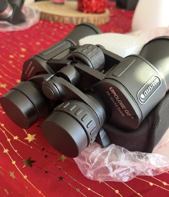 Jumelles Zoom Celestron UpClose 10-30x50