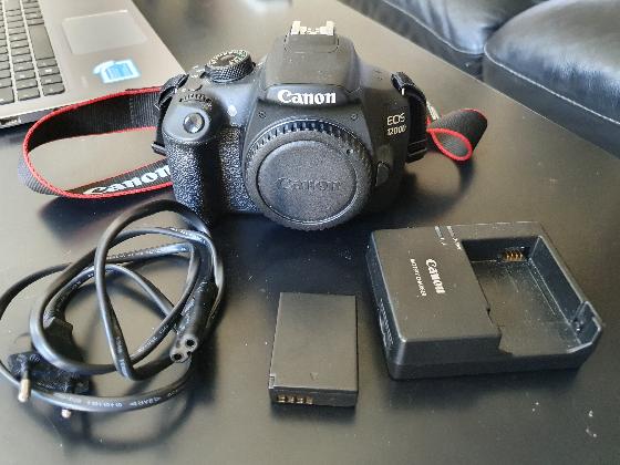 Canon eos 1200D boitier nu