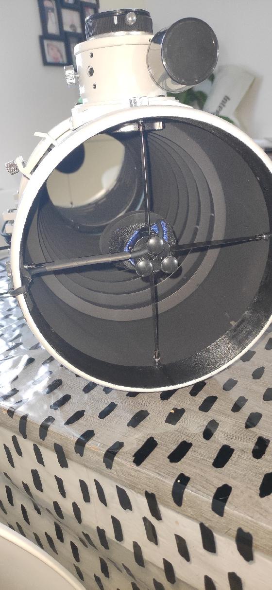 Newton Skywatcher 200/800 Quattro+correcteur etaccessoires