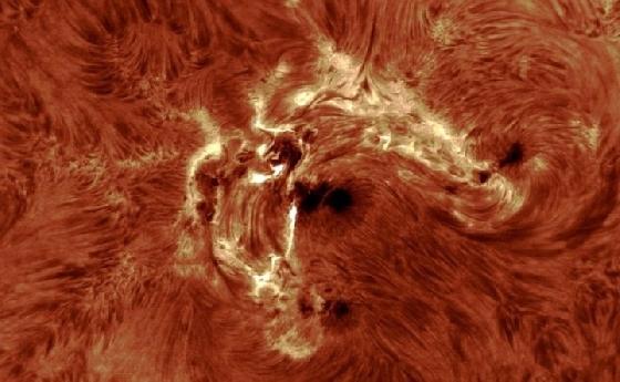 Réfracteur solaire 9" (228 mm) F8 (1824 mm) 