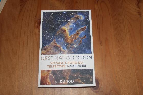 Livres sur l'astronomie x 15