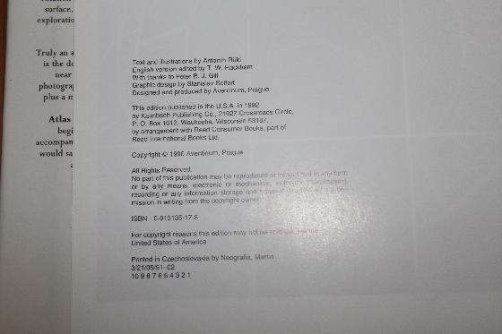 Atlas of the Moon Anglais