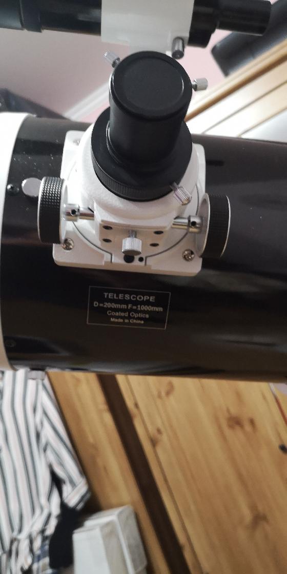 Vends télescope Skywatcher 200/1000 sur EQ-5 motorisée 