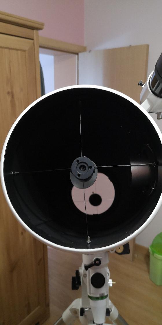 Vends télescope Skywatcher 200/1000 sur EQ-5 motorisée 