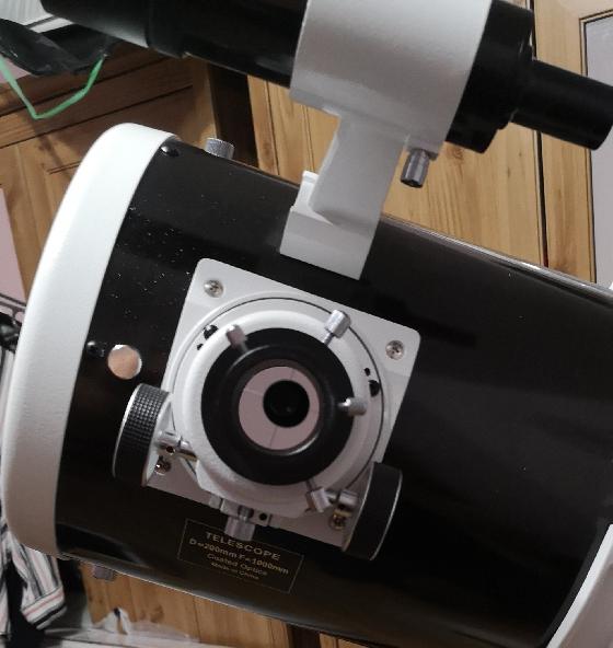 Vends télescope Skywatcher 200/1000 sur EQ-5 motorisée 