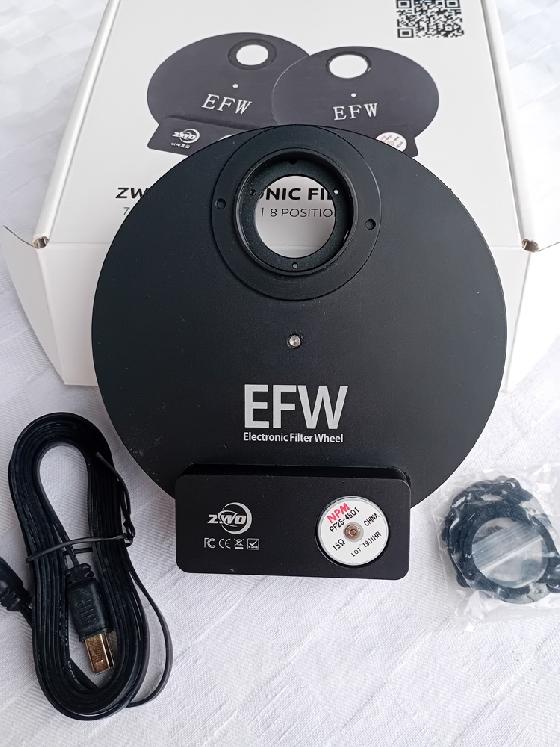 Roue à filtres ZWO EFW 8X1,25"