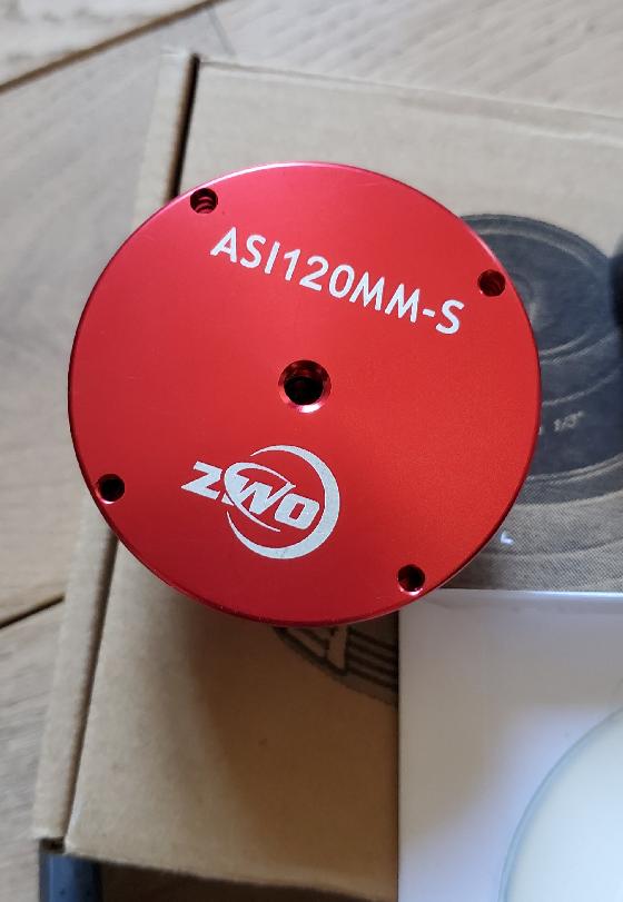 Caméra de guidage ZWO ASI120MM-s