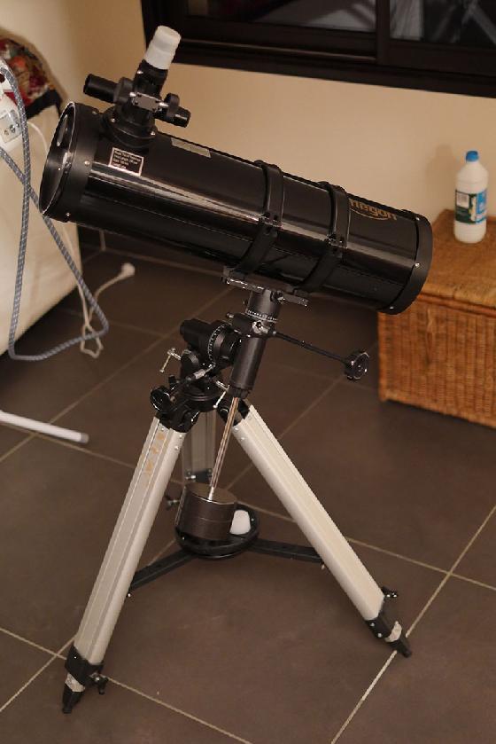 Omegon N 150/750 EQ-3