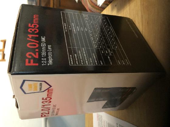 Objectif Samyang  pour Sony bague E/FE 135 mm F2