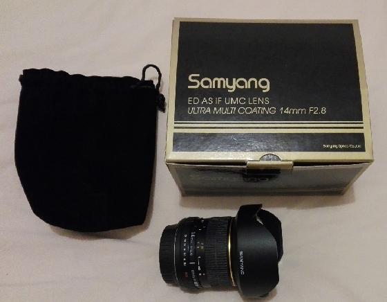 Samyang 14 f2,8 
