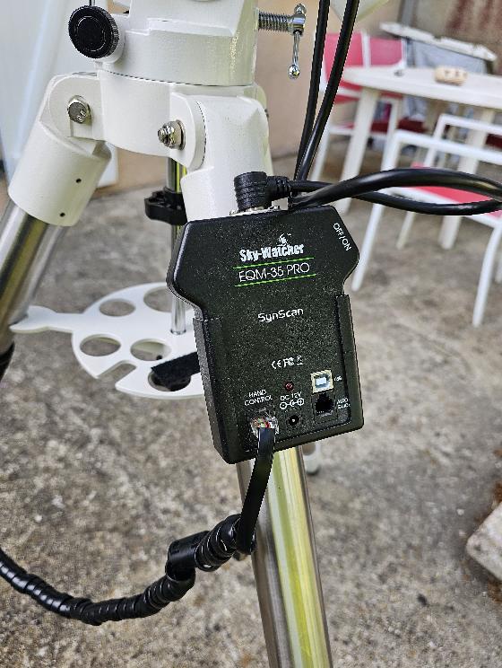 Monture EQM-35 PRO avec accessoires