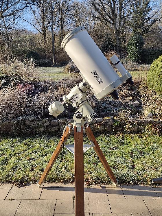 exceptionnel Takahashi TSC225 sur EM200