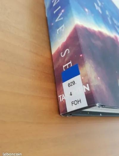 Livre Astronomie - Expanding universe