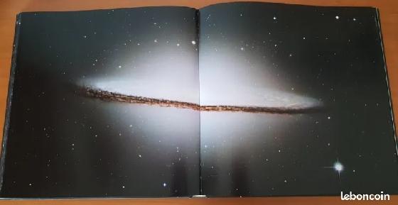 Livre Astronomie - Expanding universe