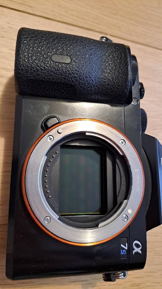 Sony A7S défiltré-refiltré R. Galli et multiples accessoires