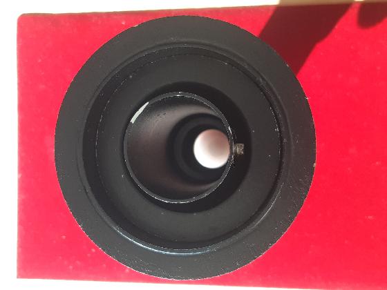 Porte oculaire ancien