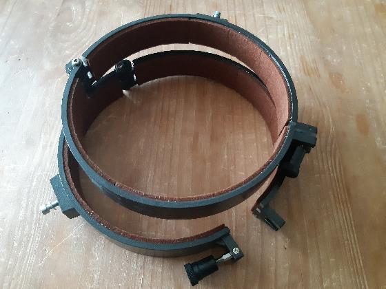 Colliers pour tube diam 235