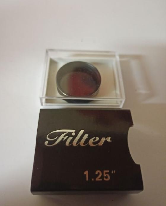 Oculaires 10mm et 25mm + filtre lunaire