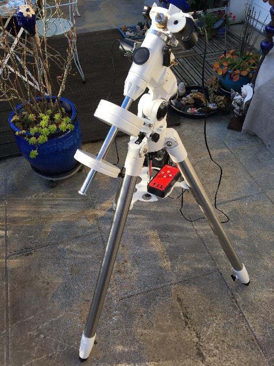 Monture équatoriale EQ3-2 motorisée