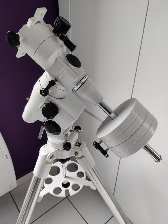 Vend monture équatoriale PERL NEQ5 avec viseur polaire comme neuve