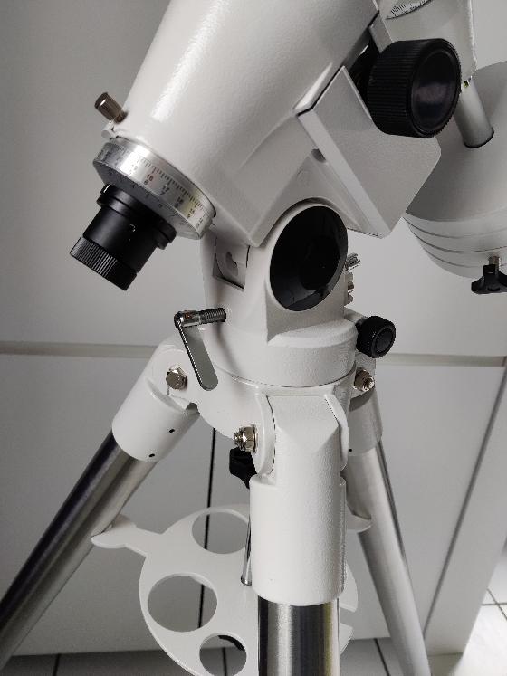 Vend monture équatoriale PERL NEQ5 avec viseur polaire comme neuve