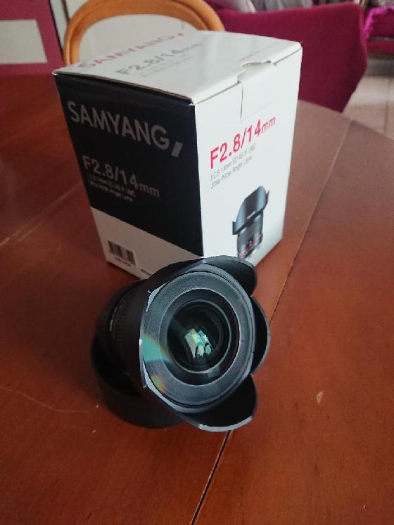 Samyang 14mm monture Canon