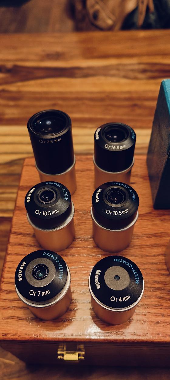 Oculaires Meade research grade 