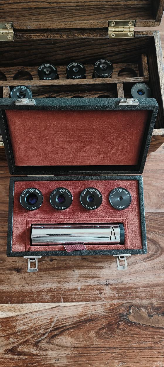 Oculaires clavé chromé et Alu (coulant 27), RC, coffret.