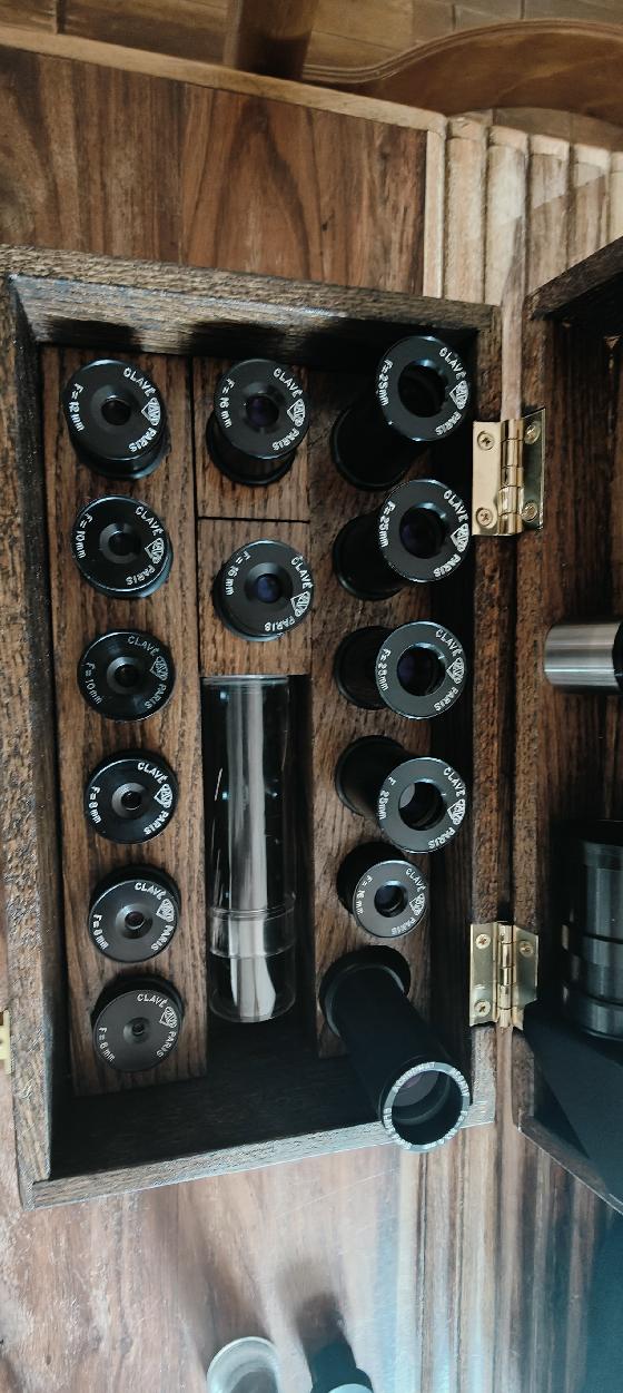 Oculaires clavé chromé et Alu (coulant 27), RC, coffret.