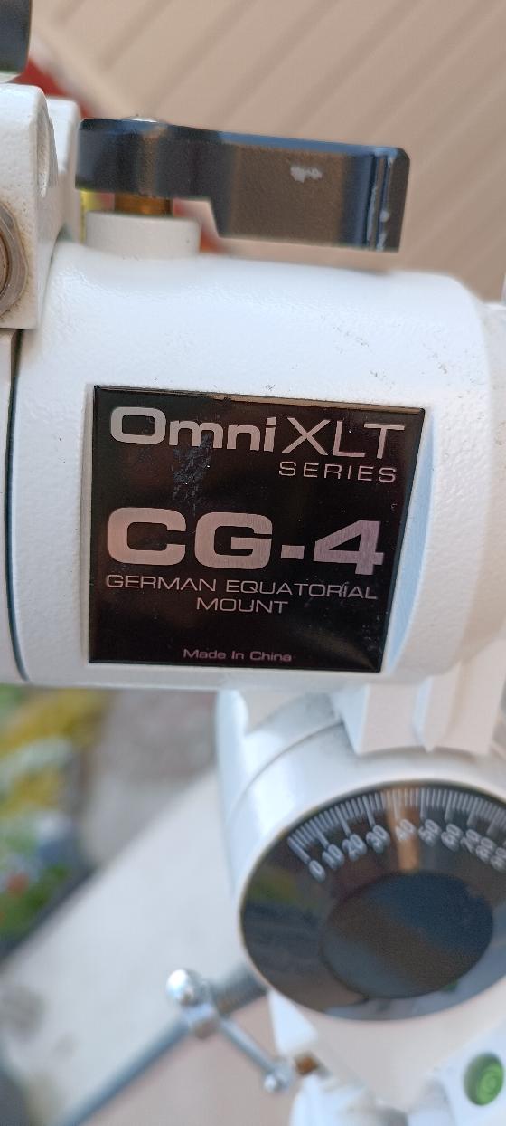 Monture équatoriale Eq3 motorisée sur trépied acier 