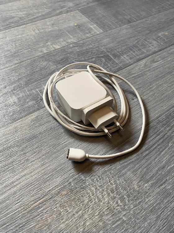 Vespera Vaonis + Accessoires