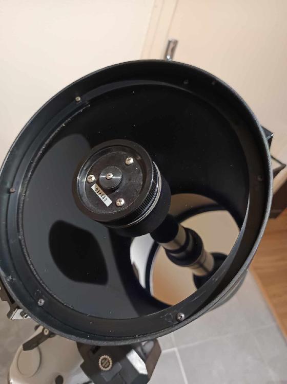  tube c8 oculaire ES 20 mm 68° renvoi diélectrique