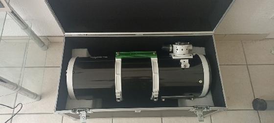 Newton Skywatcher 200/800 Quattro