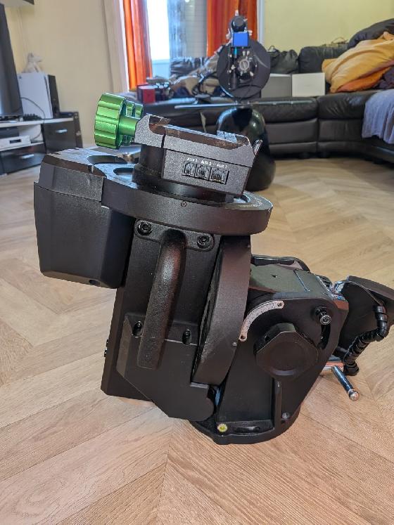 Monture équatoriale Sky-Watcher EQ8-R Pro