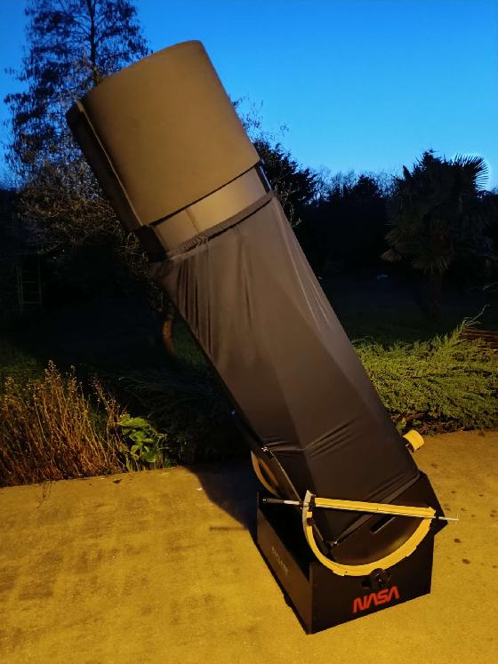 Téléscope dobson explore scientific ultra light 400 