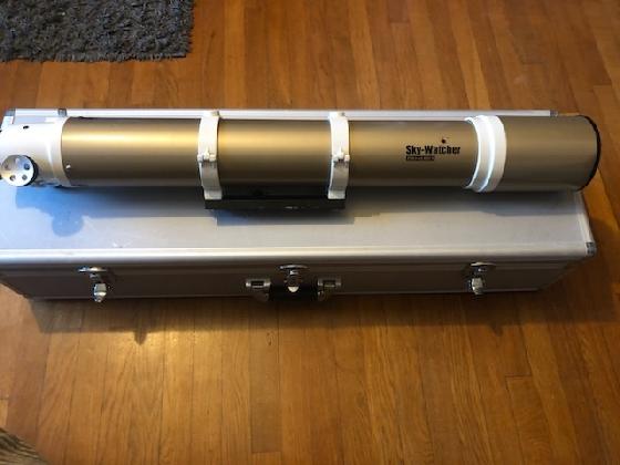 Lunette Skywatcher 100ED Gold