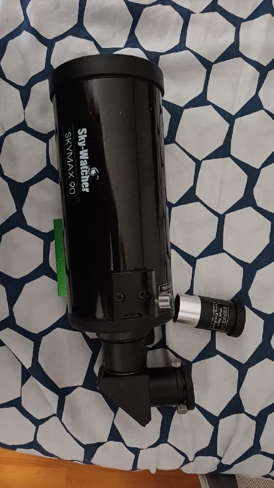 Télescope Sky-Watcher Skymax 90 – Très bon état
