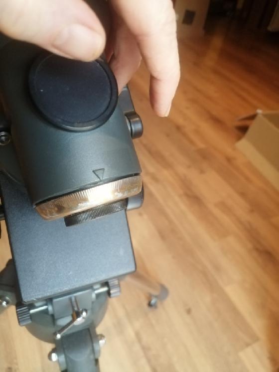 Bresser/Explorer Scientific EQ5 Mon-2   Supportant 13kg avec viseur polaire éclairé