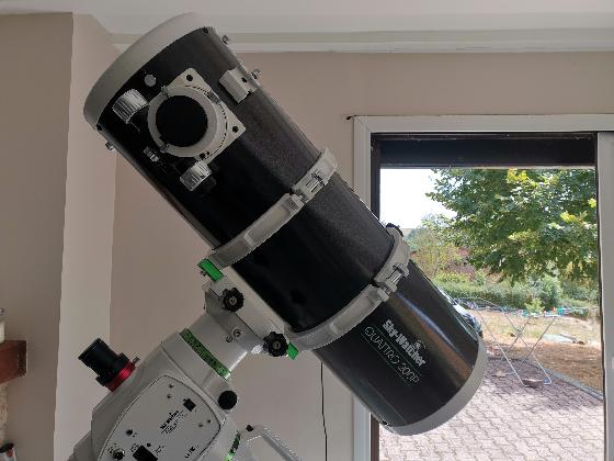 Téléscope newton skywatcher 200/800